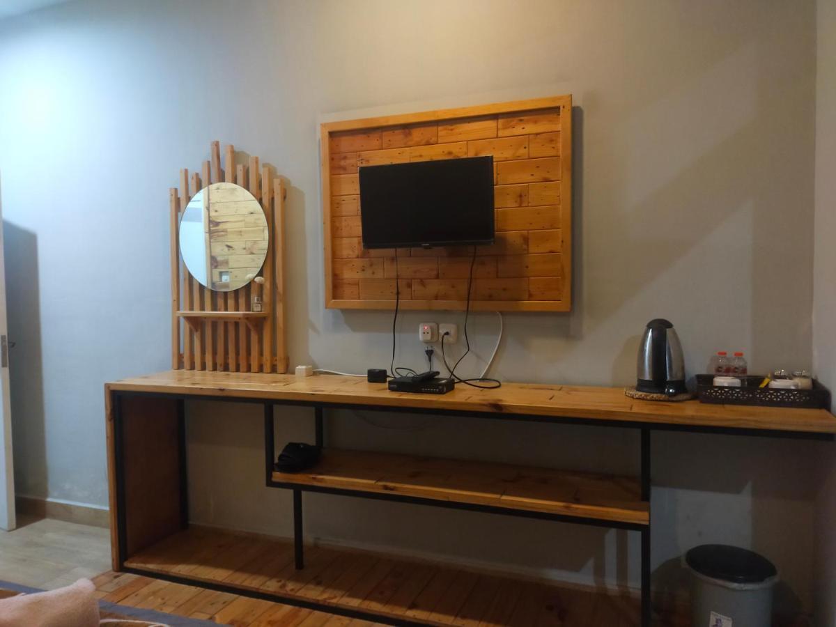 Bromo Semesta Guesthouse Probolinggo Buitenkant foto